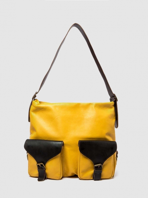 Leather shoulder bag with two front pockets